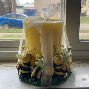 Kohl’s bee candle holder with yellow candle